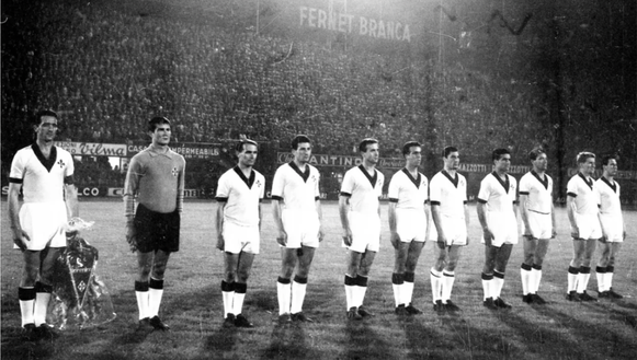 La Fiorentina schierata al ritorno della finale della Coppa delle Coppe contro gli scozzesi dei Rangers Quando “i leoni di Ibrox” asfaltarono i Rangers: l’ultimo trionfo europeo della Fiorentina- immagine 2