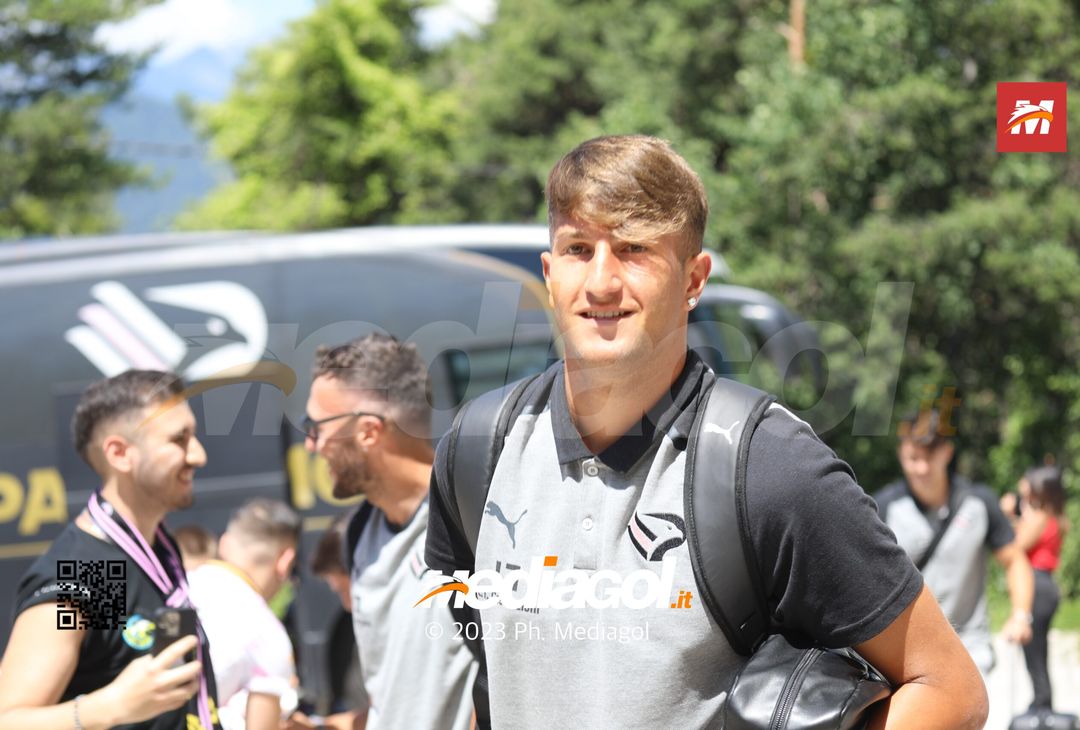 FOTO Palermo, l’arrivo della squadra di Corini in ritiro (GALLERY) - immagine 44