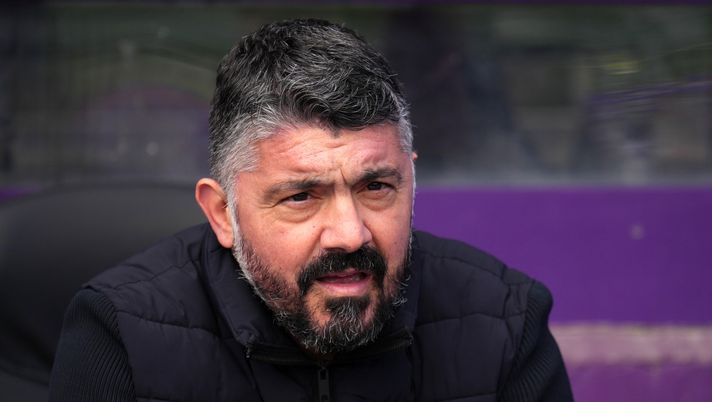 VALLADOLID, SPAIN - JANUARY 29: Gennaro Gattuso, Head Coach of Valencia CF, looks on prior to the LaLiga Santander match between Real Valladolid CF and Valencia CF at Estadio Municipal Jose Zorrilla on January 29, 2023 in Valladolid, Spain. (Photo by Angel Martinez/Getty Images) Ex Milan, Gattuso: “Italia? Sapevo di essermi preso una grande responsabilità” - immagine 1