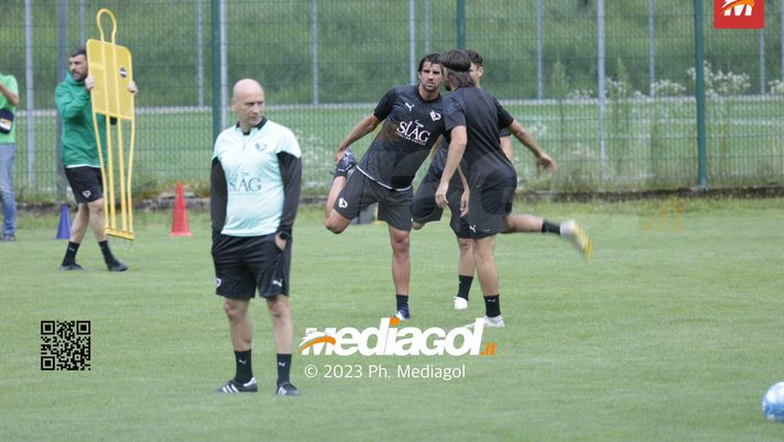 Ritiro Palermo, partitella 10 vs 10 per i rosanero: le due formazioni Ritiro Palermo, partitella 10 vs 10 per i rosanero: le due formazioni - immagine 1