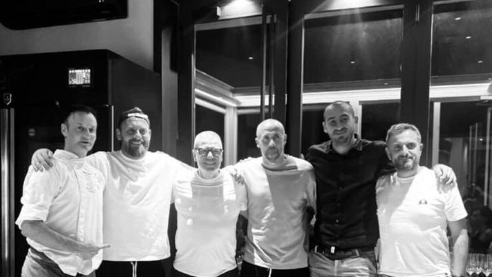 De Rossi, serata di relax con lo staff tecnico in un ristorante di Anzio - immagine 1