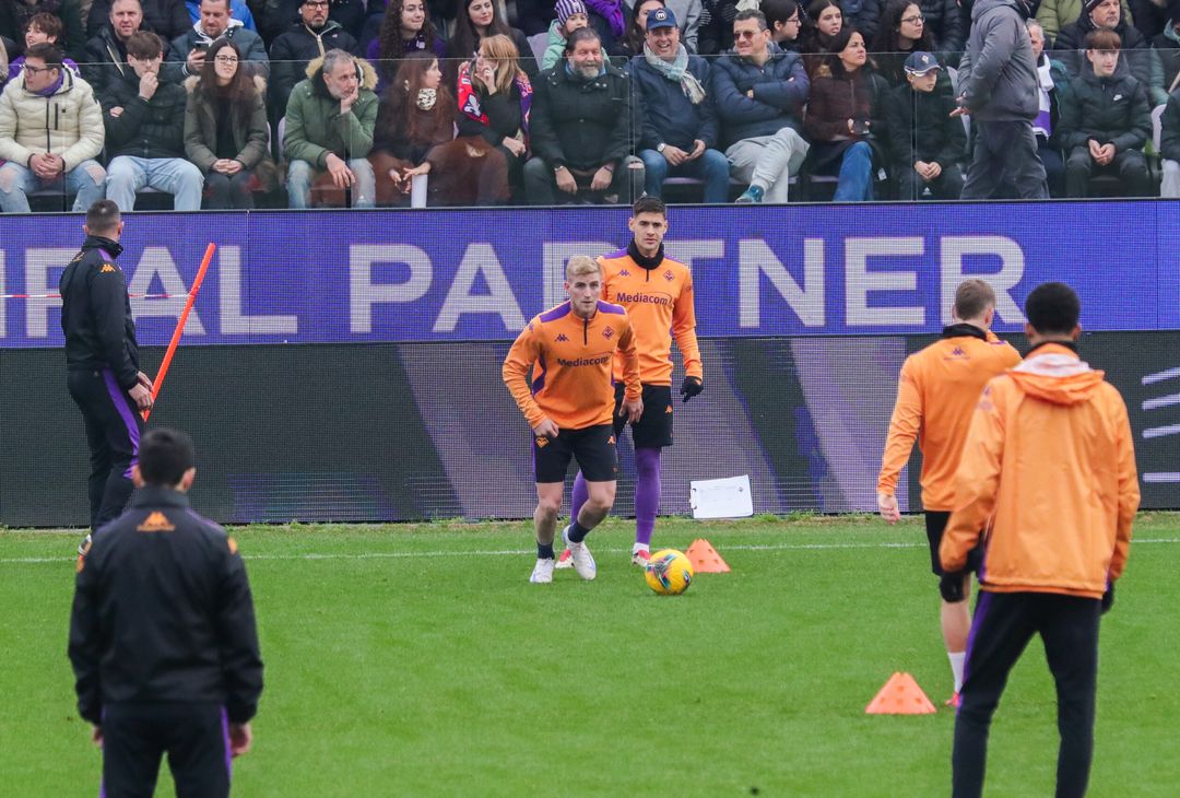 Gallery VN – Allenamento a porte aperte della Fiorentina, le immagini più belle - immagine 134