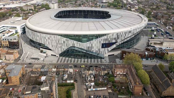 Il Tottenham Hotspur Stadium potrebbe essere il modello del nuovo stadio di Milan e Inter a San Siro | AC Milan News (Getty Images) Come sarà il nuovo stadio di Milan e Inter a San Siro? Ciò che sappiamo, cosa si può immaginare