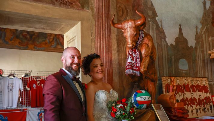 Oggi sposi al Museo del Grande Torino: un matrimonio che più granata non si può - immagine 1