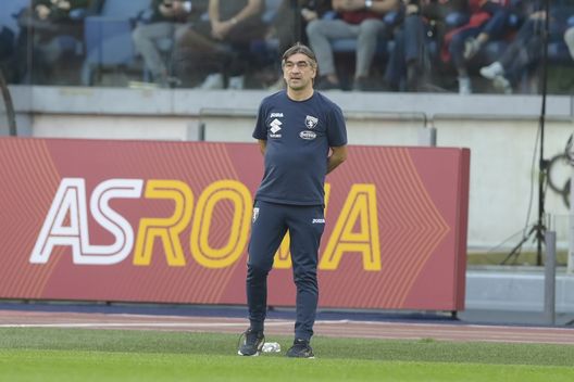 ROME, ITALY - NOVEMBER 13: Torino FC coach Ivan Juric during the Serie A match between AS Roma and Torino FC at Stadio Olimpico on November 13, 2022 in Rome, Italy. (Photo by Fabio Rossi/AS Roma via Getty Images)