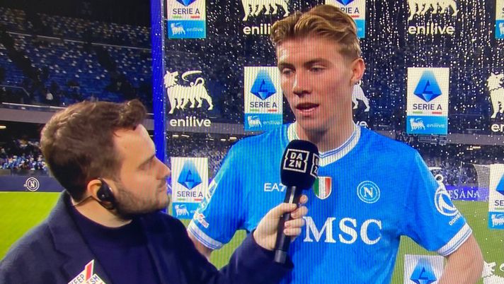 Hojlund: “Felice per il gol, la squadra ha bisogno di giocatori come KDB e McTominay” - immagine 1