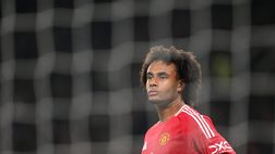 Manchester United-Lione, Zirkzee critica i tifosi andati via prima del finale