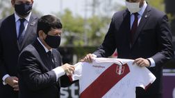 Perù, arrestato per frode il presidente della Federcalcio Agustín Lozano