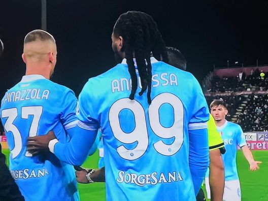 FINALE Cagliari-Napoli 0-1, gli azzurri espugnano l’Unipol Domus! Decide McTominay in avvio - immagine 2
