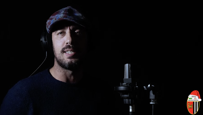 L’Ascoli canta contro la violenza di genere: giocatori protagonisti nel video di Natale  L’Ascoli canta contro la violenza di genere: giocatori protagonisti nel video di Natale - immagine 1