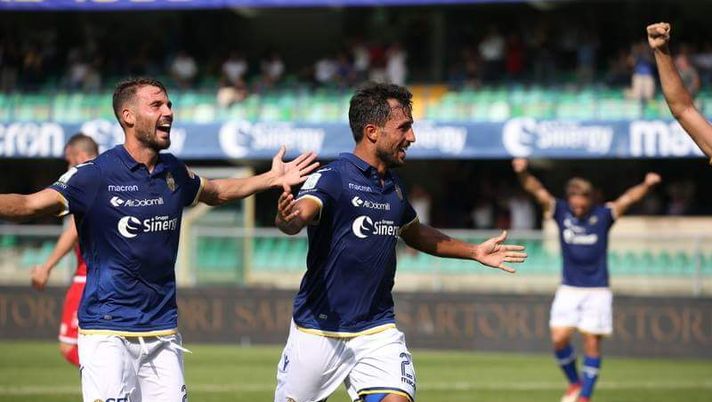 Pagelle: show Henderson-Matos-Laribi, Pazzo micidiale - immagine 1