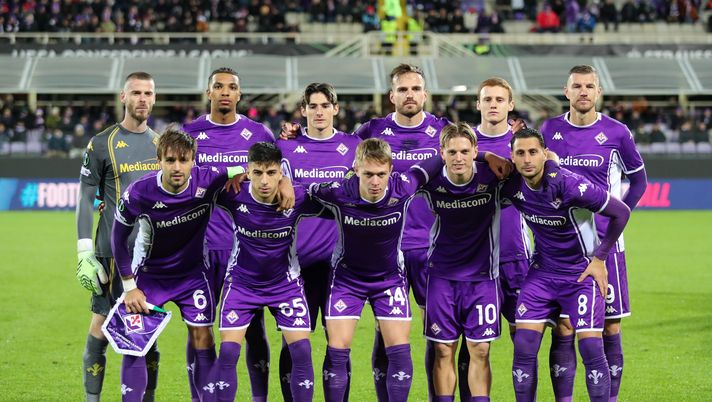 GERMOGLI PH: 27 NOVEMBRE 2025 FIRENZE STADIO ARTEMIO FRANCHI CONFERENCE LEAGUE FIORENTINA VS AEK NELLA FOTO FORMAZIONE Repubblica: “La Conference per dare una risposta che sia di squadra” - immagine 1