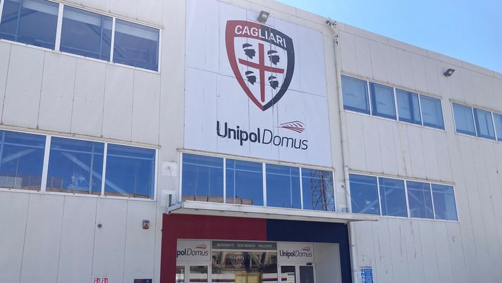 FOTO – Padovani, sopralluogo Arup a Cagliari: si studia l’Unipol Domus - immagine 1