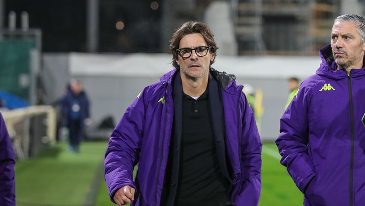 GERMOGLI PH: 11 DICEMBRE 2025 FIRENZE STADIO ARTEMIO FRANCHI CONFERENCE LEAGUE FIORENTINA VS DINAMO KIEV NELLA FOTO VANOLI L’accusa di Marinozzi: “Così Vanoli rischia di perdere lo spogliatoio” - immagine 1