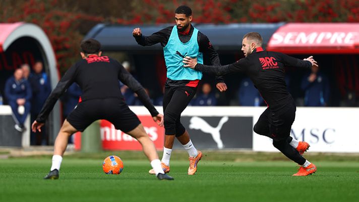 CAIRATE, ITALY - DECEMBER 11: Ruben Loftus-Cheek of AC Milan in action during an AC Milan Training Session at Milanello on December 11, 2025 in Cairate, Italy. (Photo by Giuseppe Cottini/AC Milan via Getty Images) Loftus-Cheek sogna i Mondiali: nel Milan lo spazio c'è, Ruben gioca molto