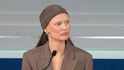 Sanremo, Bianca Balti in conferenza: “Non vengo a fare la malata di cancro, stasera voglio…”