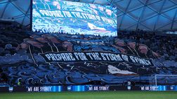Sydney FC, coreografia “tempestosa”: ma il derby lo vincono i Wanderers…