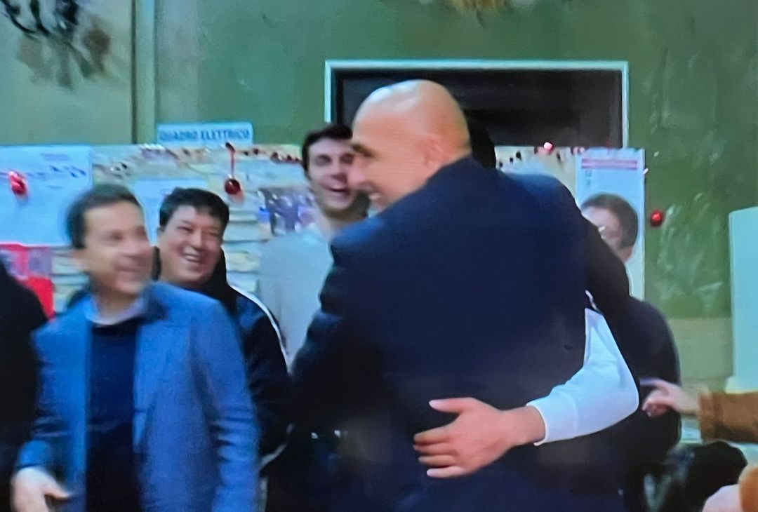 GALLERY Spalletti fa visita alla Comunità di Sant’Egidio: le reazioni dei presenti - immagine 4