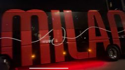 VIDEO – Milan-Sassuolo, pullman rossonero arrivato a San Siro | PM News