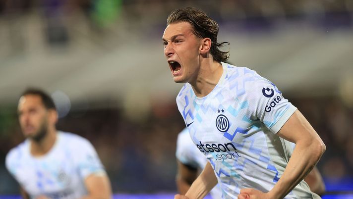 FLORENCE, ITALY - MARCH 22: Pio Esposito of FC Internazionale celebrates after scoring a goal during the Serie A match between ACF Fiorentina and FC Internazionale at Artemio Franchi on March 22, 2026 in Florence, Italy. (Photo by Gabriele Maltinti/Getty Images) Pio Esposito (conf): “Dispiace non aver vinto, ma pareggio risultato giusto” - immagine 1