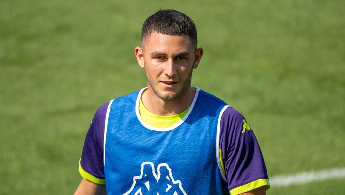 GERMOGLI PH: 27 AGOSTO 2025 BAGNO A RIPOLI AL VIOLA PARK SI E' SVOLTA LA RIFINITURA DELLA FIORENTINA IN VISTA DELLA PARTITA DI RITORNO DEL PRELIMINARE DI CONFERENCE LEAGUE CONTRO IL POLISSYA NELLA FOTO ROBERTO PICCOLI Pioli spera in Kean ma “scalda” Piccoli: come può schierarsi l’attacco col Como - immagine 1