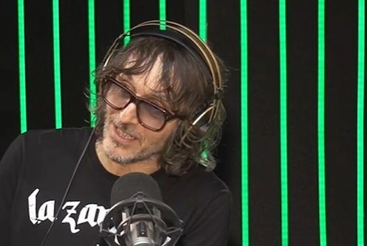 Caterina Collovati: “Giocatori che pagano donne e sniffano gas, che orrore”. Cruciani: “Ma vanno a pu***…”- immagine 3