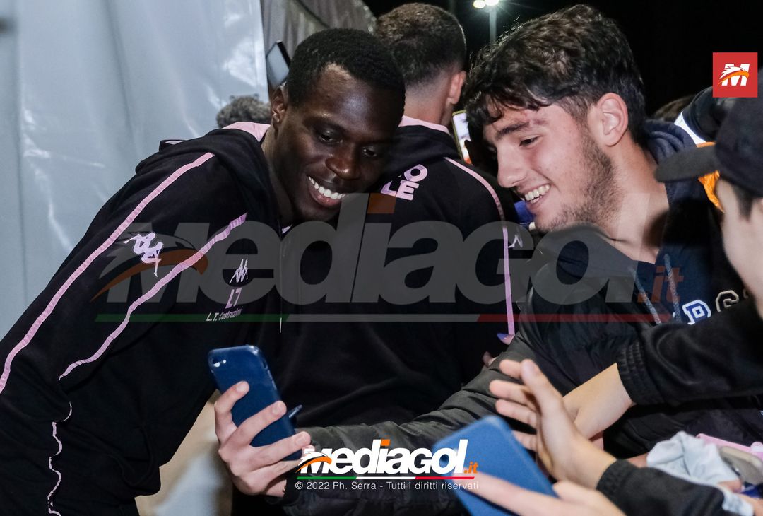 FOTO Palermo: Accardi, Saric e Gomes accendono l’albero al ‘Barbera’ (Gallery) - immagine 61