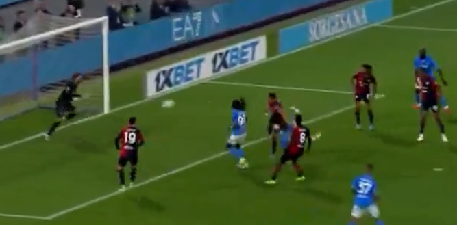 FINALE! Napoli-Cagliari 2-0: decidono McTominay e Lukaku. Azzurri campioni d’Italia - immagine 3