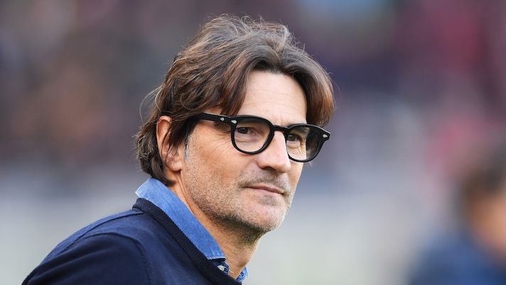 TURIN, ITALY - DECEMBER 01: Paolo Vanoli, Head Coach of Torino, looks on during the Serie A match between Torino and Napoli at Stadio Olimpico di Torino on December 01, 2024 in Turin, Italy. (Photo by Valerio Pennicino/Getty Images) Vanoli: “Stop Ricci, cosa filtra! Adams, Ilic, Sosa, Masina, i giovani e senza Vlasic e Lazaro…” - immagine 1