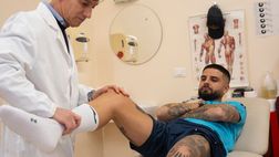 Pescara, sorrisi ed emozioni per Insigne alle visite mediche con i Delfini – GALLERY