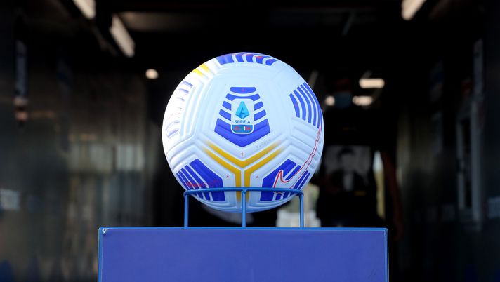Serie A 2022/2023: ipotesi partenza il 13 agosto. Stop di due mesi dopo il 13/11 - immagine 1