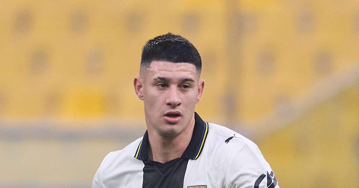 Parma, Valenti al 90esimo: “Non ho fatto fallo a Maignan, ero sicuro fosse gol” Parma, Valenti al 90esimo: “Non ho fatto fallo a Maignan, ero sicuro fosse gol”