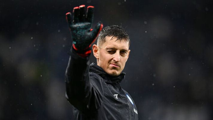 REGGIO NELL'EMILIA, ITALY - FEBRUARY 28: Pierluigi Gollini of SSC Napoli reacts during the warm up prior to the Serie A TIM match between US Sassuolo and SSC Napoli at Mapei Stadium - Citta' del Tricolore on February 28, 2024 in Reggio nell'Emilia, Italy. (Photo by Alessandro Sabattini/Getty Images) FLASH – Dietrofront per Gollini: è saltato il suo trasferimento al Monza - immagine 1