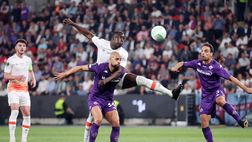 Amrabat con le valigie, Hjulmand si allontana dalla Fiorentina: è asta