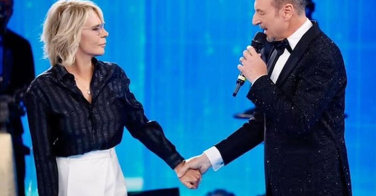 amici amadeus ringrazia maria e mediaset bella esperienza