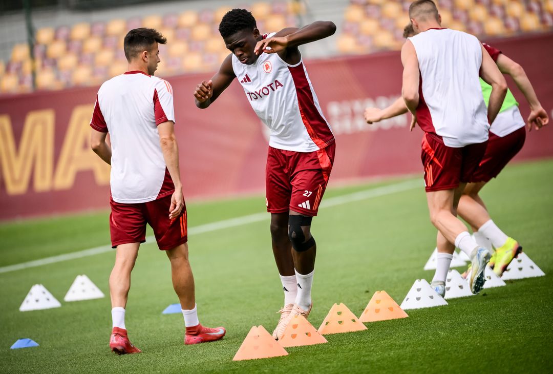 Trigoria, la ripresa degli allenamenti in vista del Milan – FOTO GALLERY - immagine 18