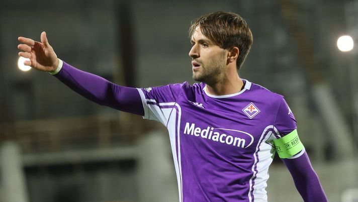 GERMOGLI PH: 27 NOVEMBRE 2025 FIRENZE STADIO ARTEMIO FRANCHI CONFERENCE LEAGUE FIORENTINA VS AEK ATENE NELLA FOTO RANIERI Teso e palesemente turbato: l’immagine di Ranieri che rappresenta la Fiorentina - immagine 1