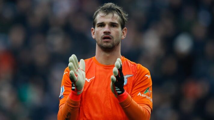 Lazio, Gila ieri a riposo ma con l’Inter ci sarà. Cosa filtra sulla scelta tra Mandas e Provedel - immagine 1