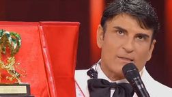 Sal Da Vinci trionfa all’Ariston: “Dedico la vittoria alla mia città, Napoli”