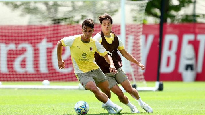 Ardon Jashari e Samuele Ricci, centrocampisti AC Milan, sono richiesti dall'Atalanta per il calciomercato estivo 2026