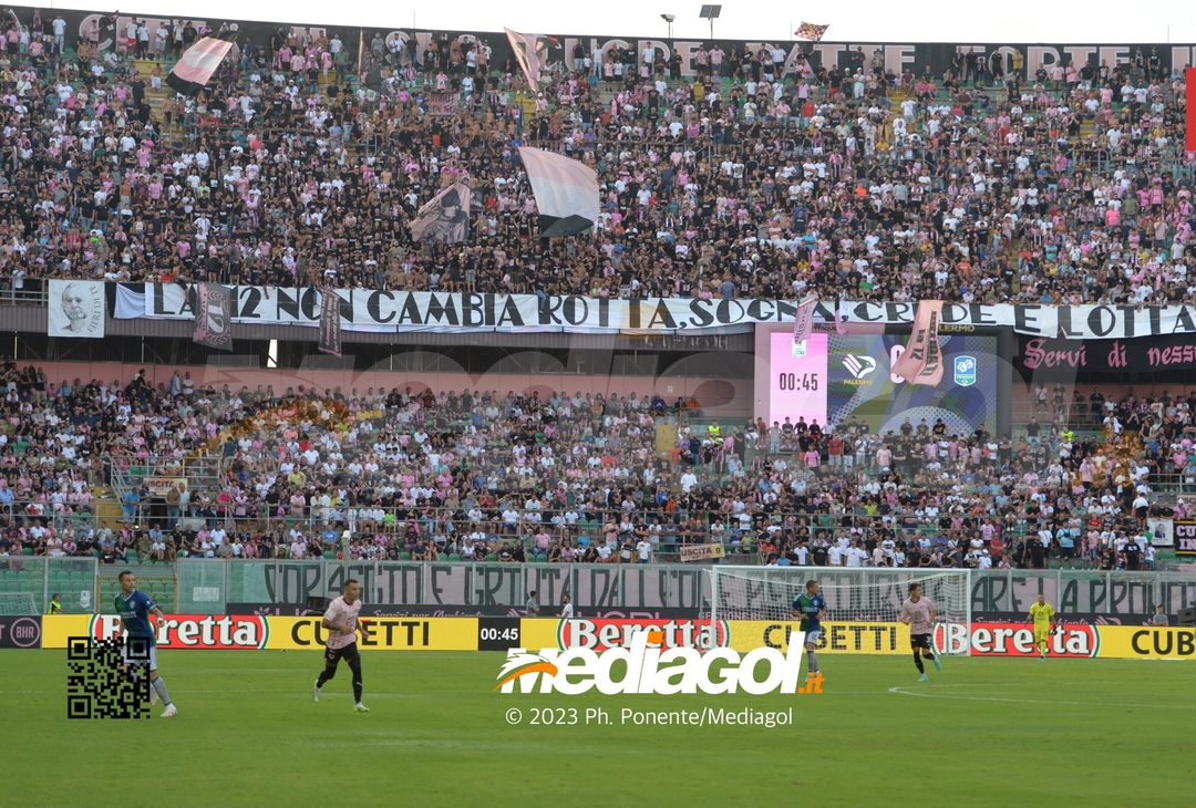 FOTO Palermo-Feralpisalò 3-0, 4ª giornata Serie B 2023-2024 (GALLERY) - immagine 43