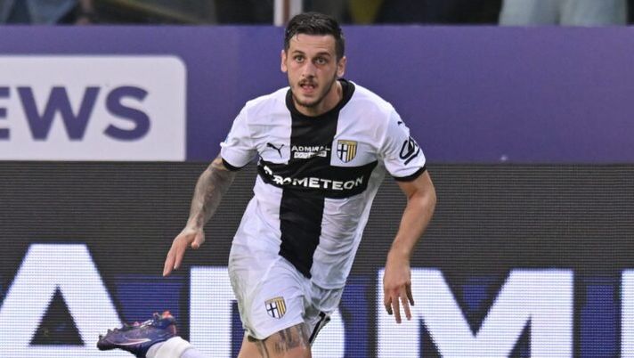 Parma, stop muscolare per Valeri e cambio contro il Napoli: condizioni da valutare - immagine 1