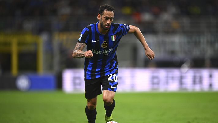 Calhanoglu ESCLUSIVA, Sancar: “È lui a cercare il Galatasaray, non il contrario. Nessun interesse” - immagine 1