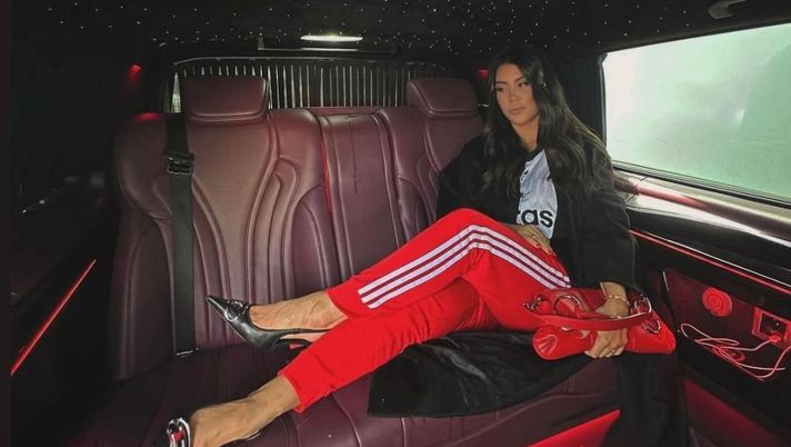 Wanda Nara sul piede di guerra: “Che follia, chiunque può dire qualsiasi cosa!”. L’avvocato spiega - immagine 1