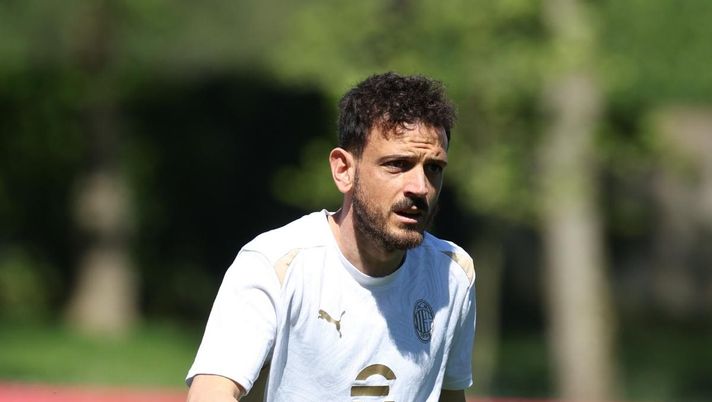 Alessandro Florenzi (ex difensore AC Milan), qui durante un allenamento a Milanello | Milan News (Getty Images) Florenzi racconta: 'Una volta De Rossi mi disse 'ti ammazzo davanti a tutti''. Il retroscena