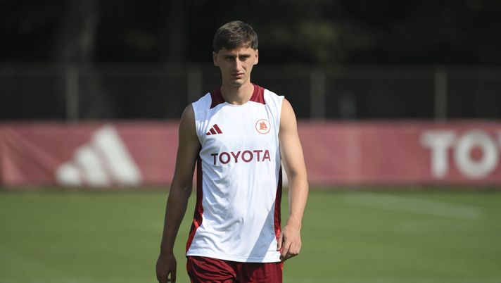 Mercato Roma, sirene gialloblù per Kumbulla: lo vuole il Parma - immagine 1