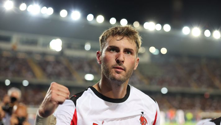 gimenez-infortunio-botta-alla-caviglia-tempi-di-recupero-rischio-dubbio-atalanta-milan-roma-allegri