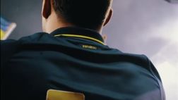 “Voi Maradona, noi Milito”: il Genoa presenta la nuova maglia in stile Boca