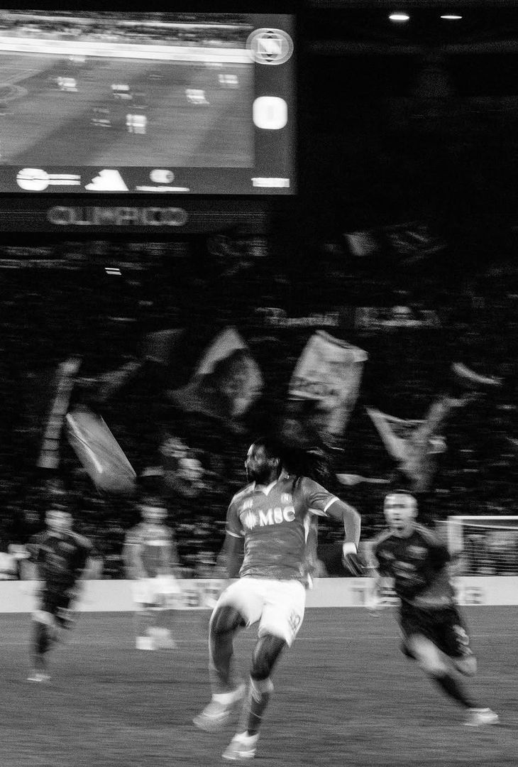 GALLERY Sacrificio al di là del risultato: il film di Roma-Napoli in bianco e nero - immagine 4