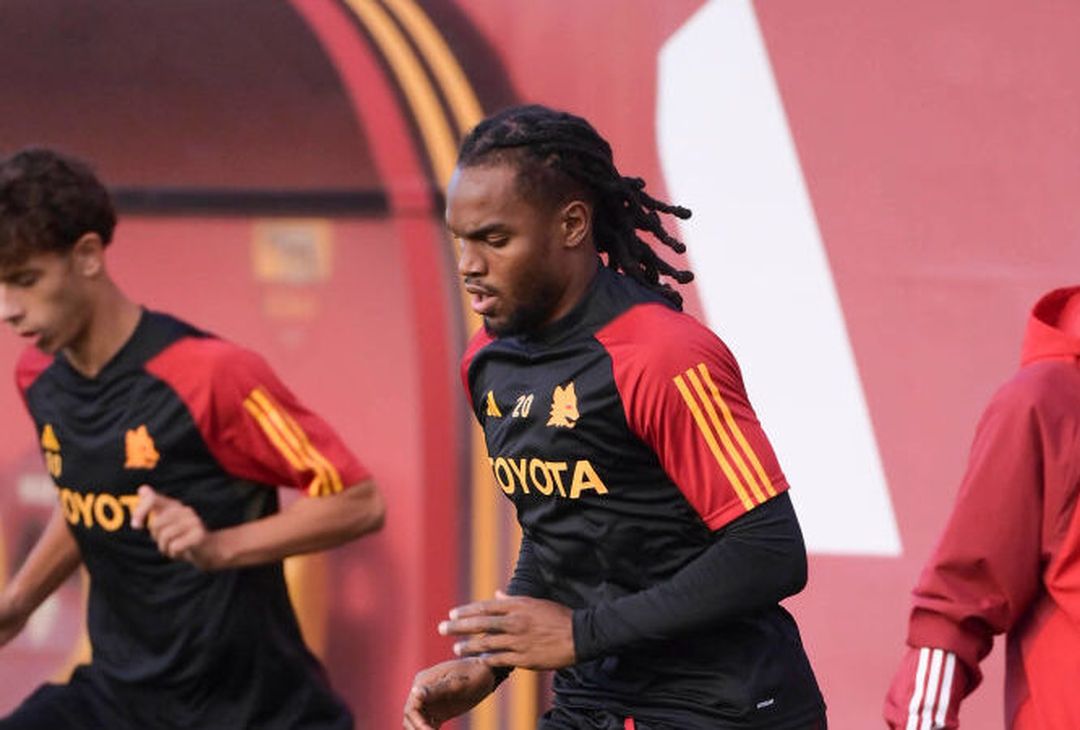 Roma, la ripresa degli allenamenti: ci sono Dybala e Renato Sanches – FOTO GALLERY - immagine 22